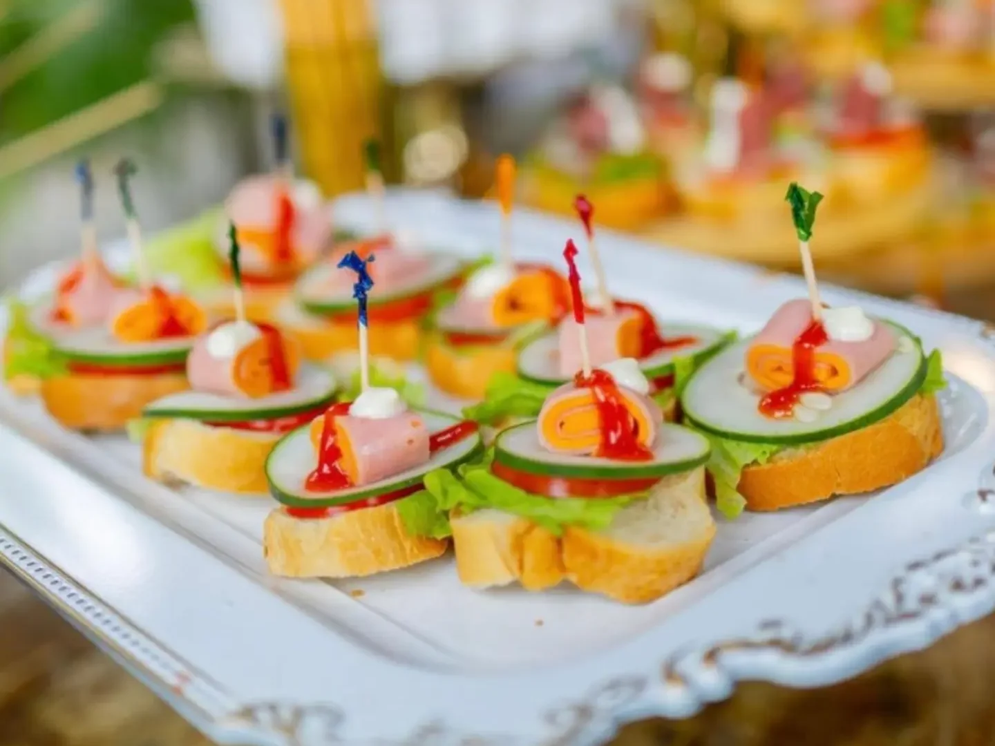 Picadera caliente servida para un evento, servicio adicional de Magasin Victoria